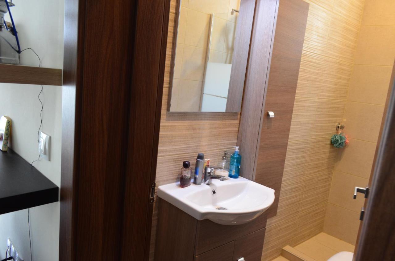 Αισθηση Απεραντησ Γαληνησ Και Ελευθεριασ Apartment Kavála ภายนอก รูปภาพ